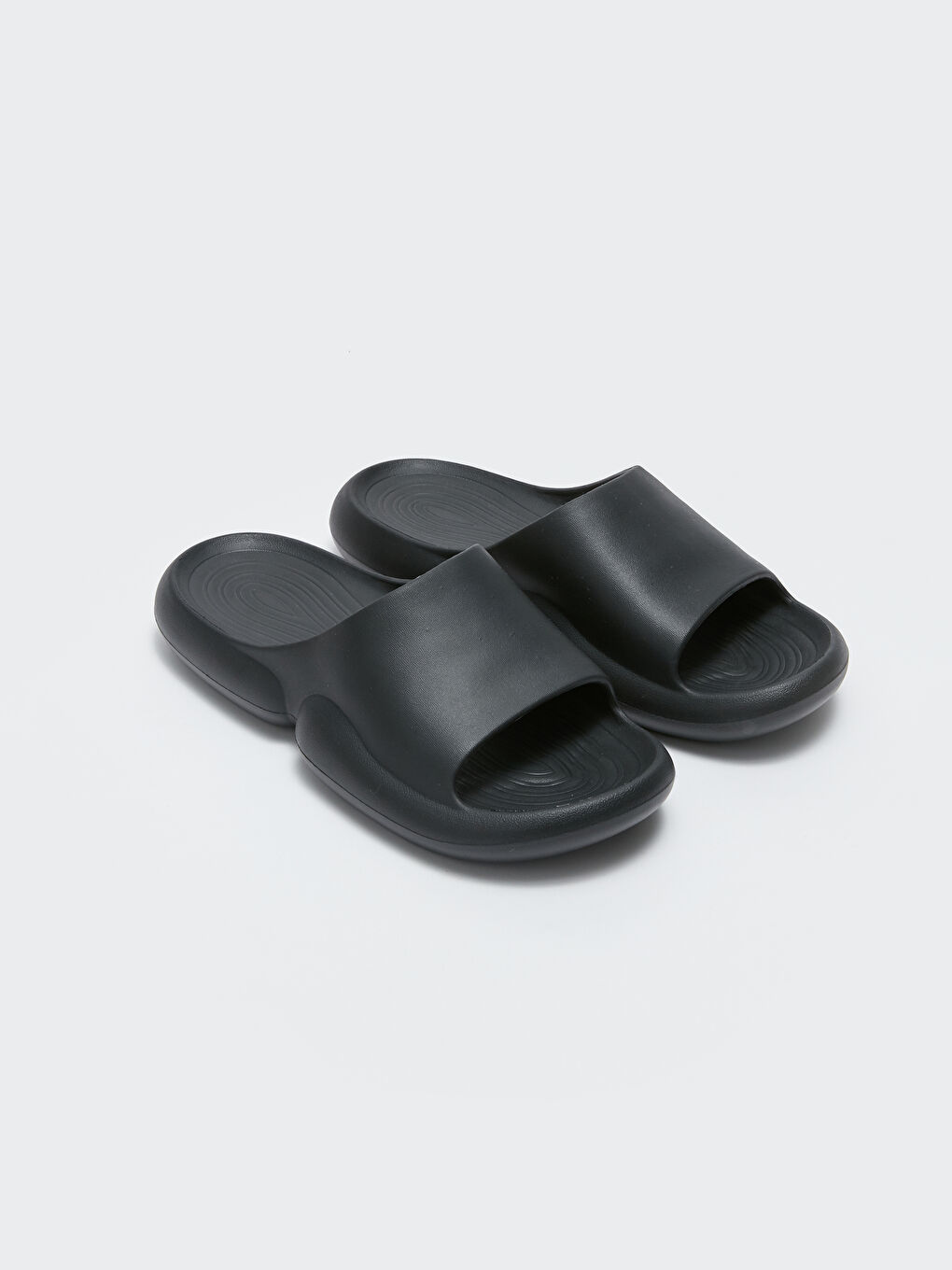 Siyah Tek Bantlı Erkek Terlik