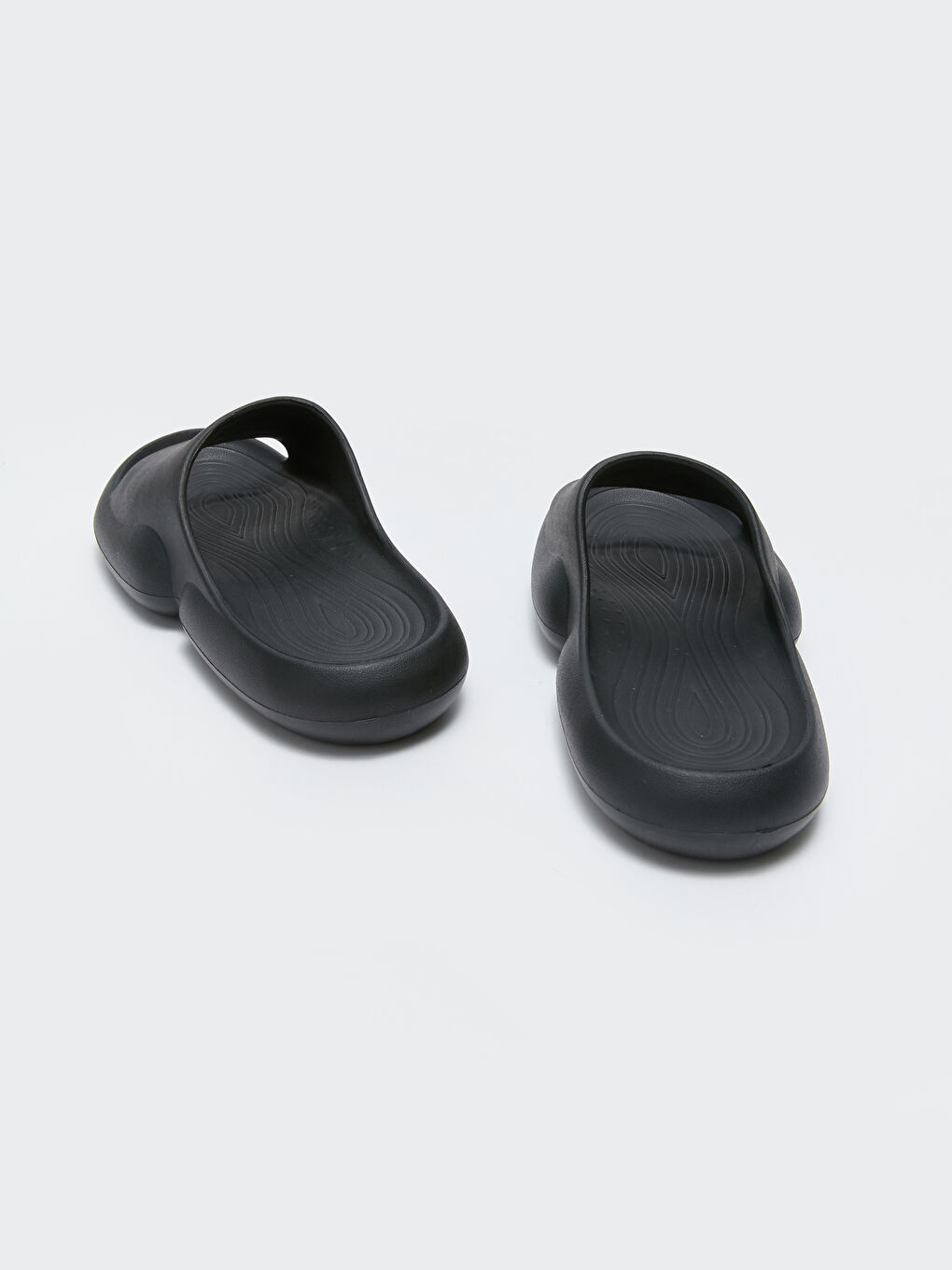 Siyah Tek Bantlı Erkek Terlik-4