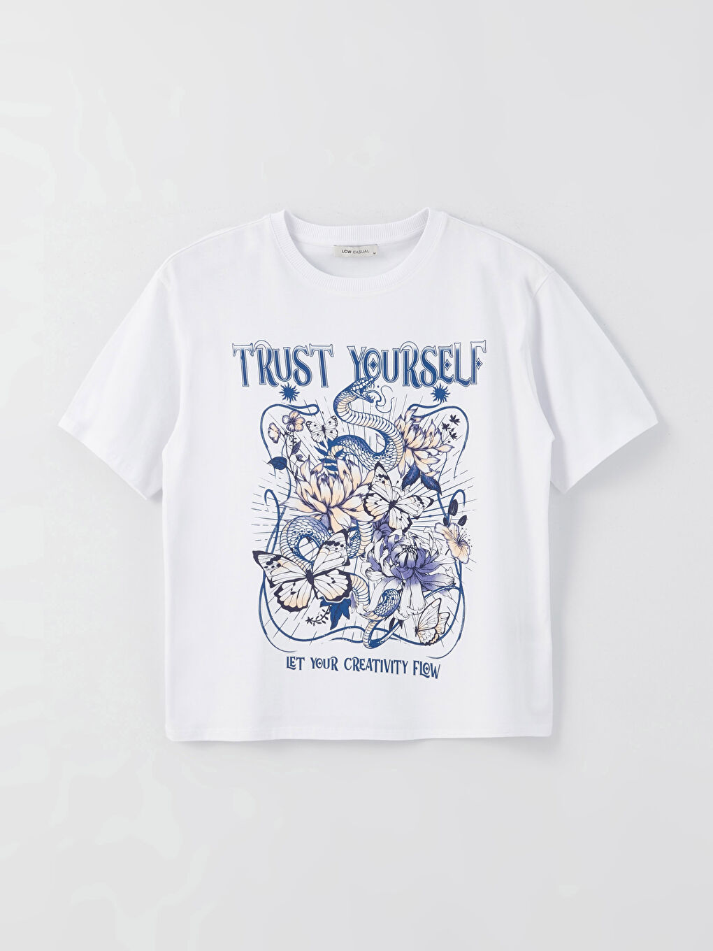 Beyaz Bisiklet Yaka Baskılı Kısa Kollu Oversize Kadın Tişört-5