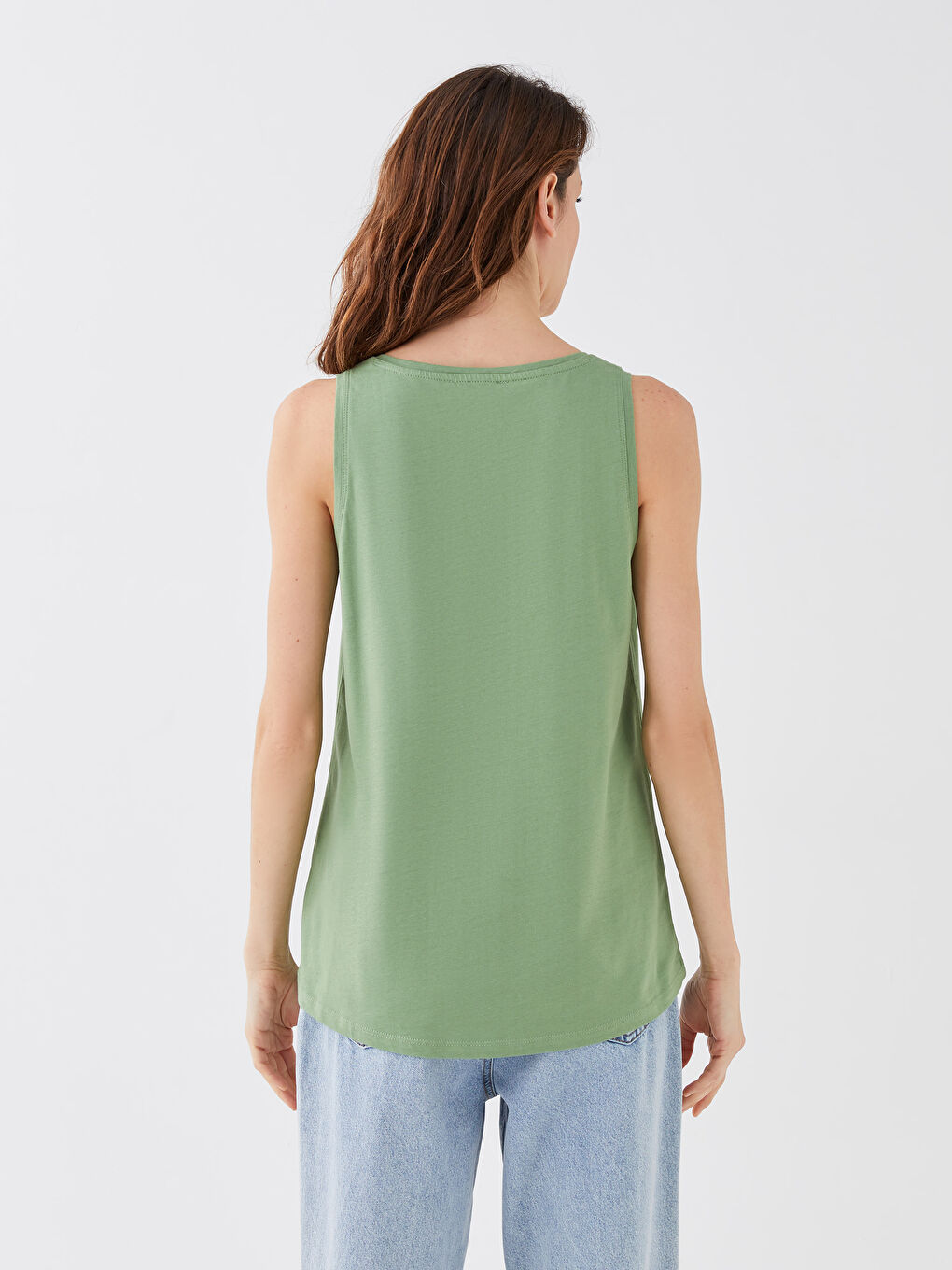 تانك توب سادة بياقة على شكل حرف U للسيدات-4