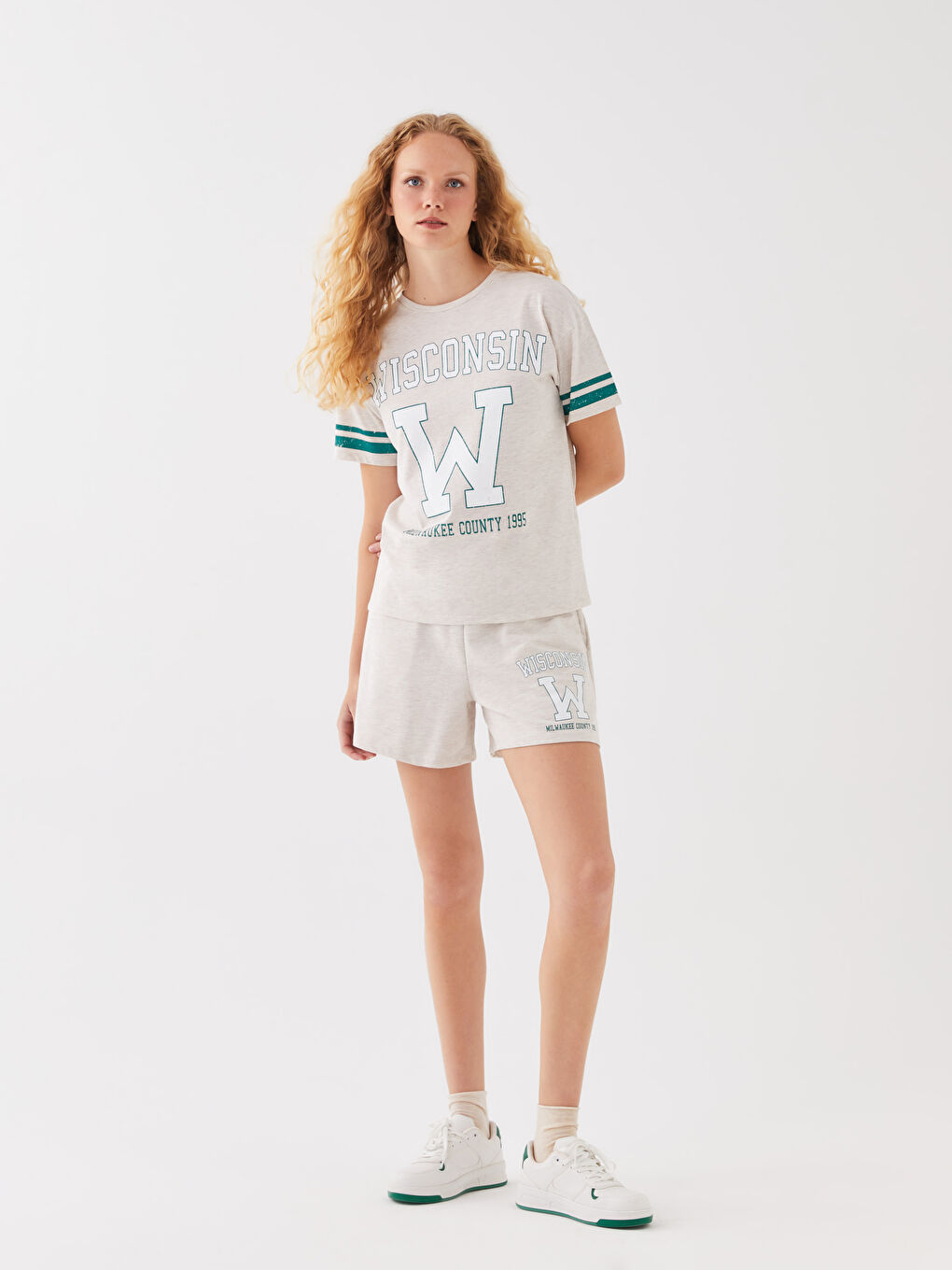 Серпімді белдік принтті әйелдерге арналған шолақ шалбар-2