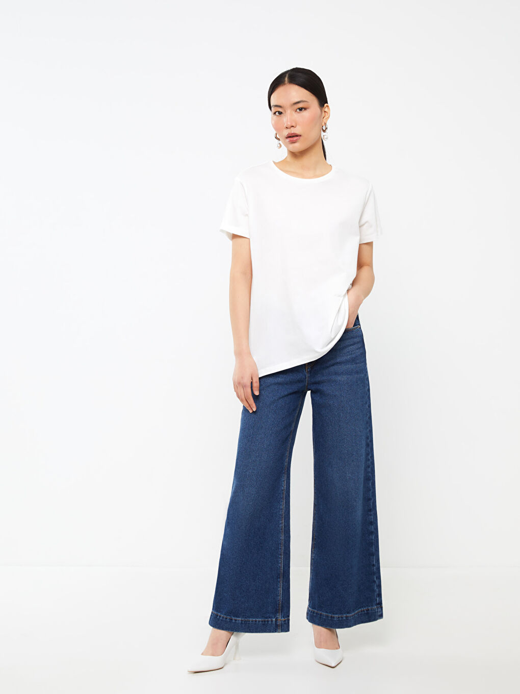 Crew Neck Plain Short Sleeve Women's T-Shirt-2