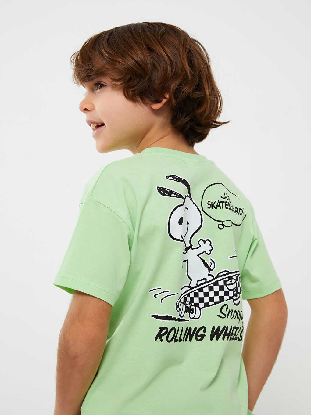 Comfortable Fit Crew Neck Snoopy Printed Boy's T-Shirt -S3BG48Z4-FUQ