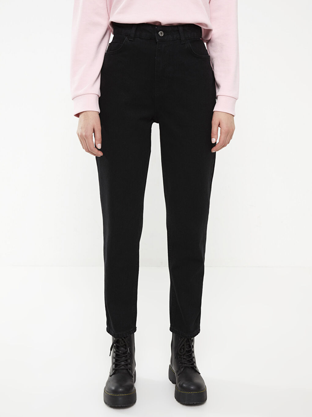 High Waist Standard Fit Pocket Detailed Women's Jean Trousers-2