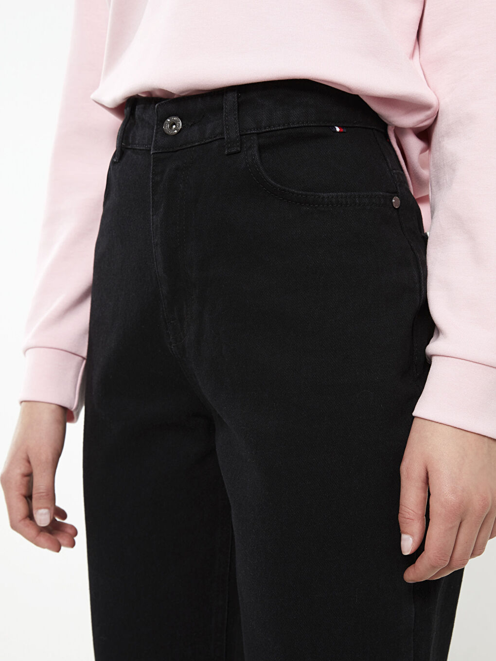 High Waist Standard Fit Pocket Detailed Women's Jean Trousers-3