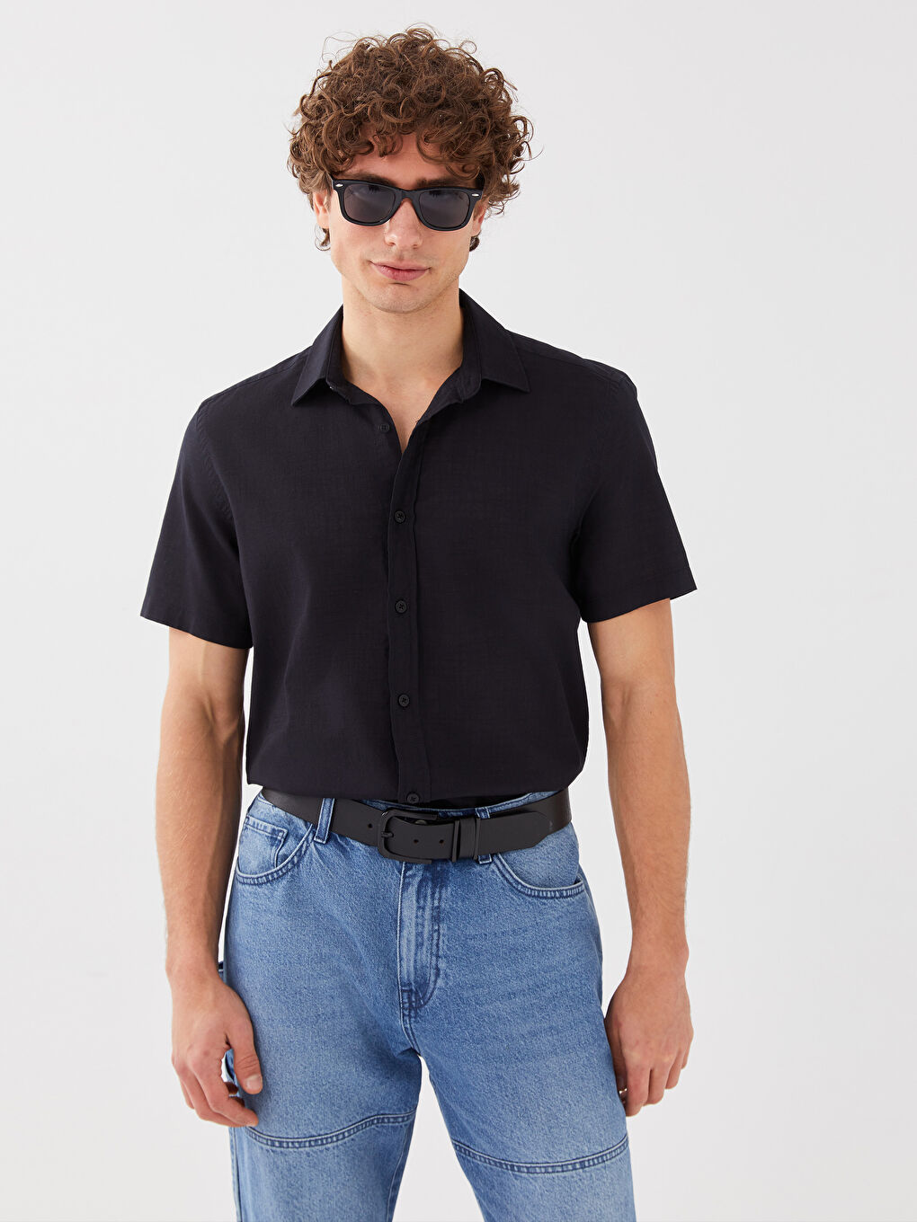 قميص بوبلين كم قصير بقصة عادية للرجال