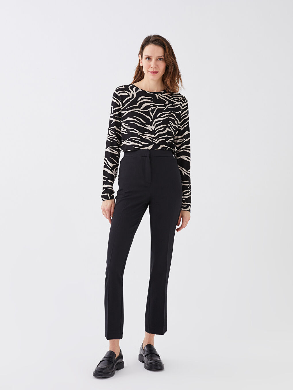 Karışık Bisiklet Yaka Desenli Uzun Kollu Kadın Tişört-2