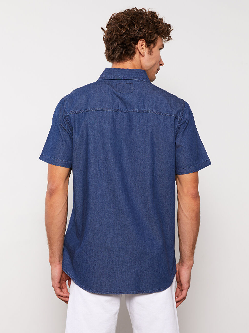 Regular Fit Short Sleeve Men's Denim Shirt-4