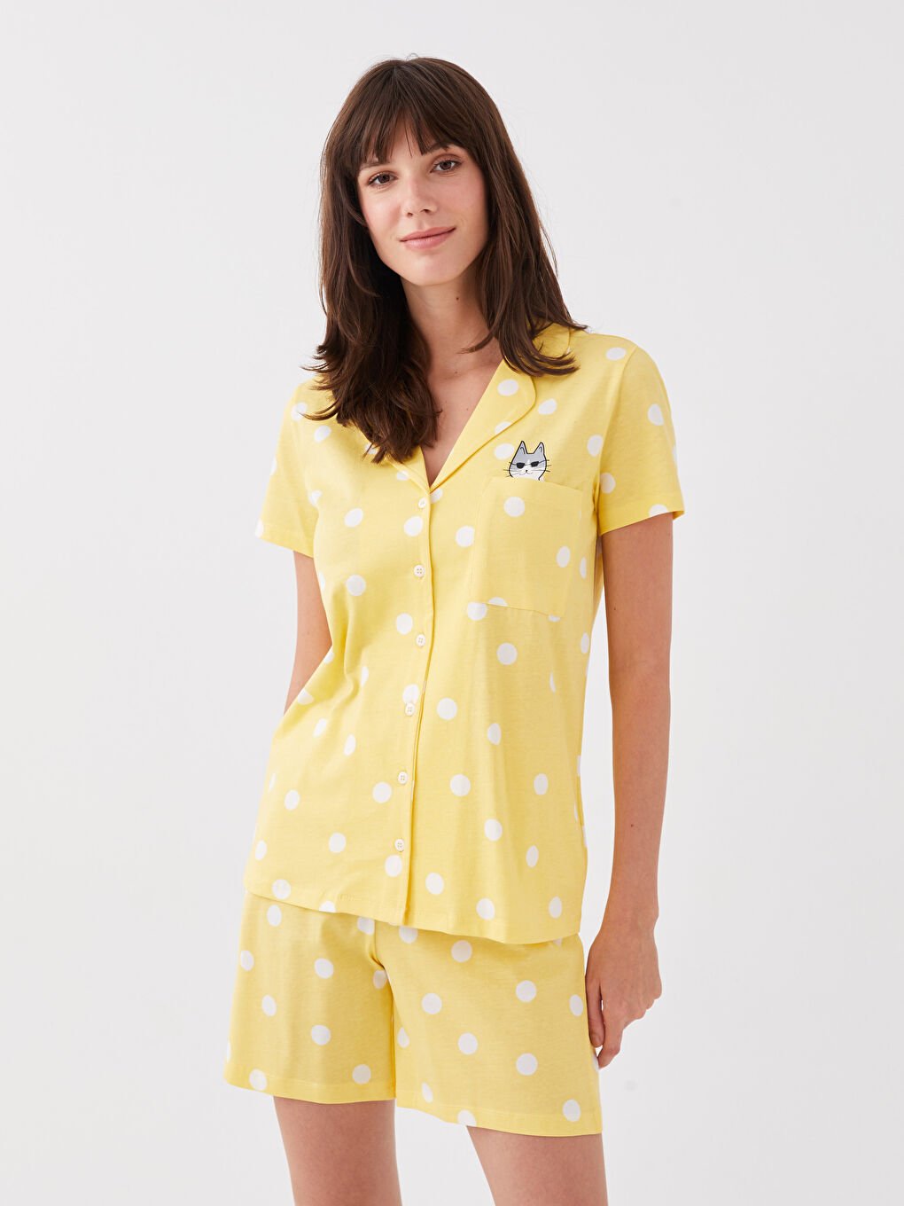 Sarı Gömlek Yaka Puantiyeli Kısa Kollu Kadın Şortlu Pijama Takımı-1