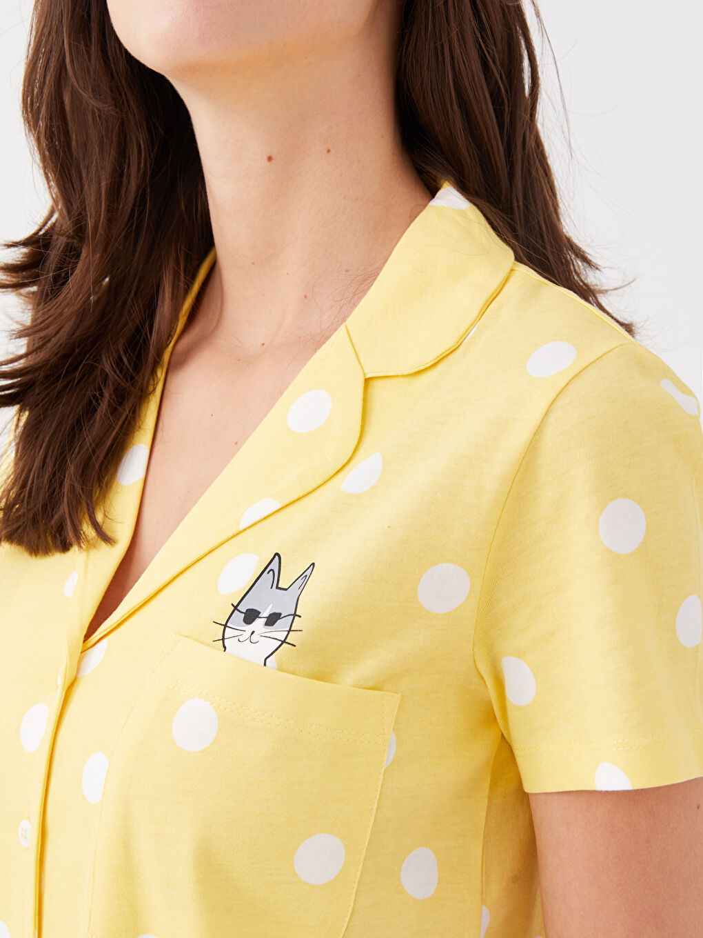 Sarı Gömlek Yaka Puantiyeli Kısa Kollu Kadın Şortlu Pijama Takımı-3