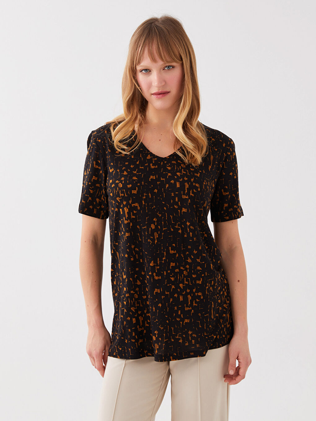 Women's V-Neck Patterned Short Sleeve T-Shirt -S3BI19Z8-LQY