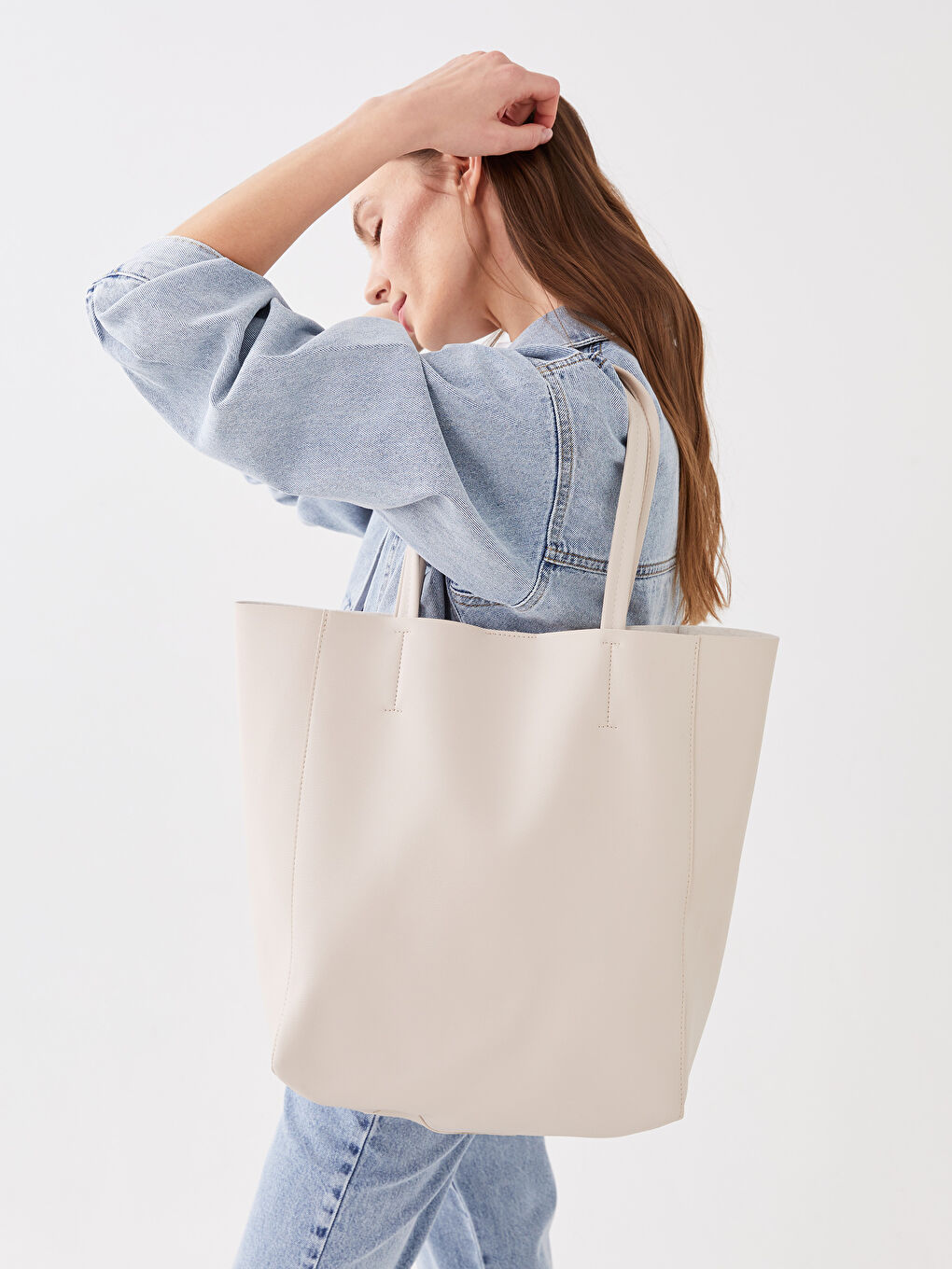 Bej Deri Görünümlü Kadın Omuz Çantası-1