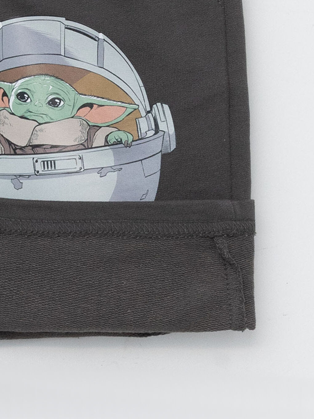 LCW Kids Šorts za dečake sa štampom Star Wars i elastičnim strukom -S3BK06Z4-H0H