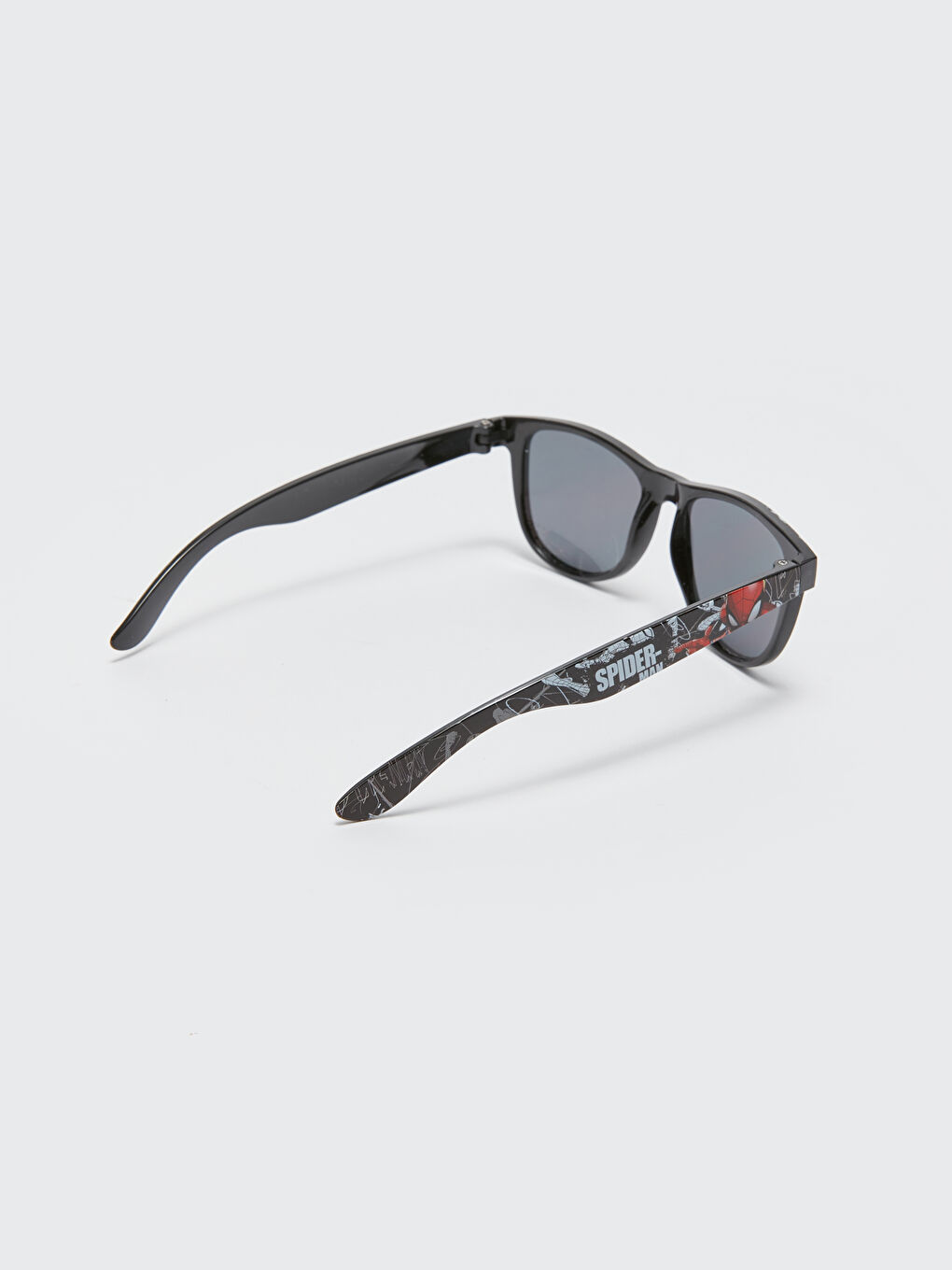 نظارات شمسية للأولاد مطبوع عليها سبايدرمان-3