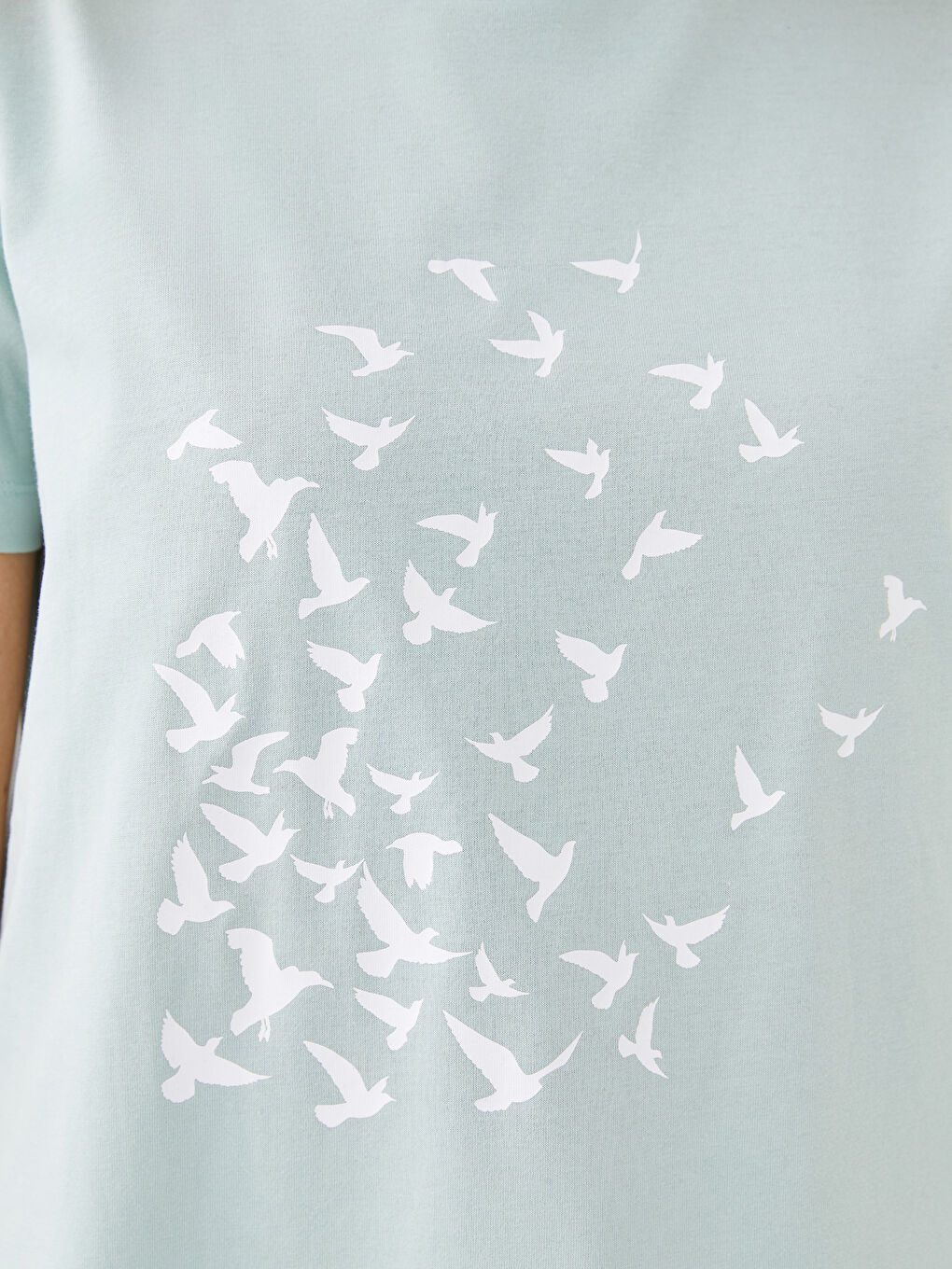 تيشيرت نسائي بأكمام قصيرة وياقة دائرية مطبوع-3