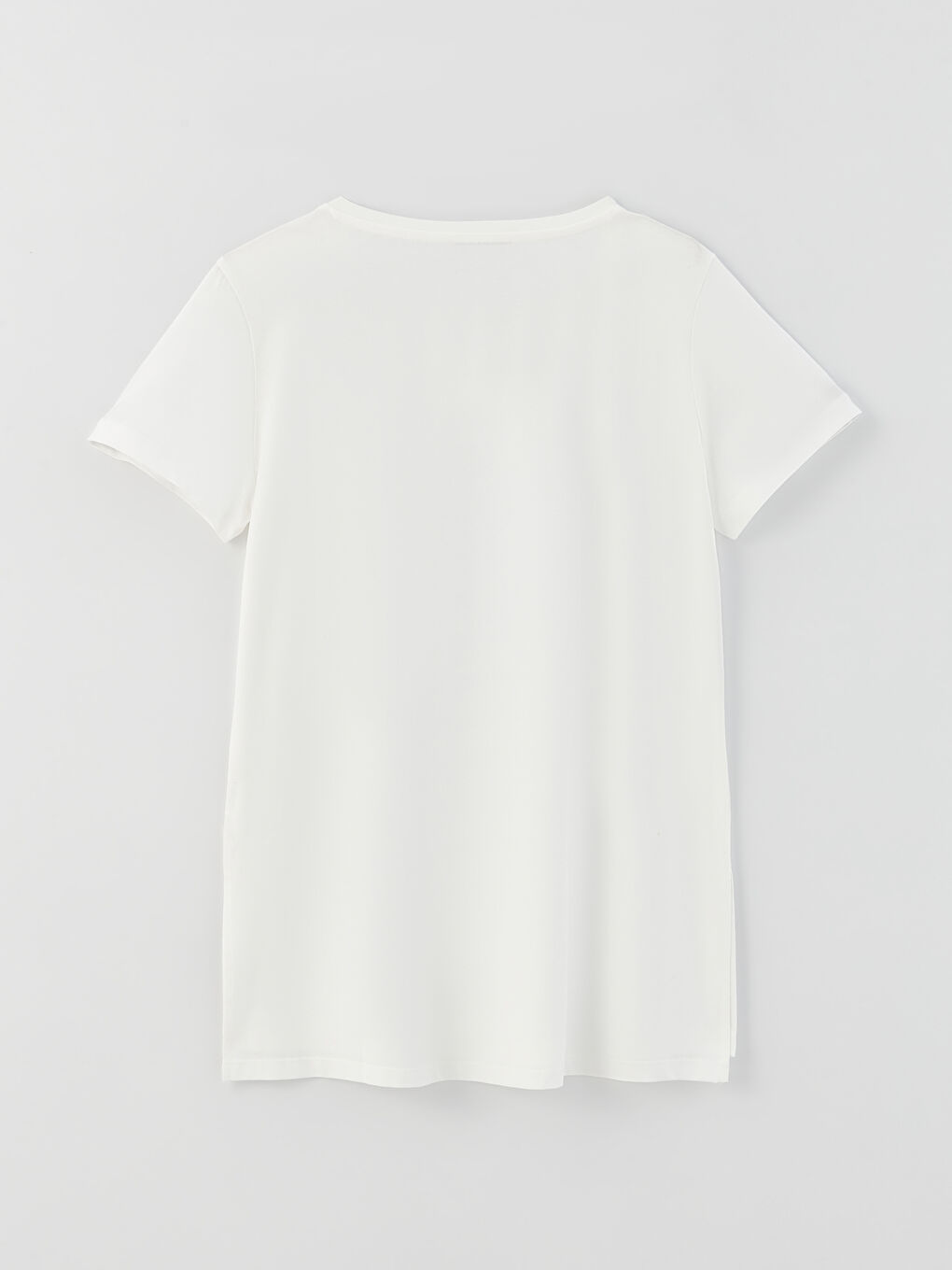 تيشيرت كم قصير ياقة دائرية مطرز بالترتر للسيدات-6