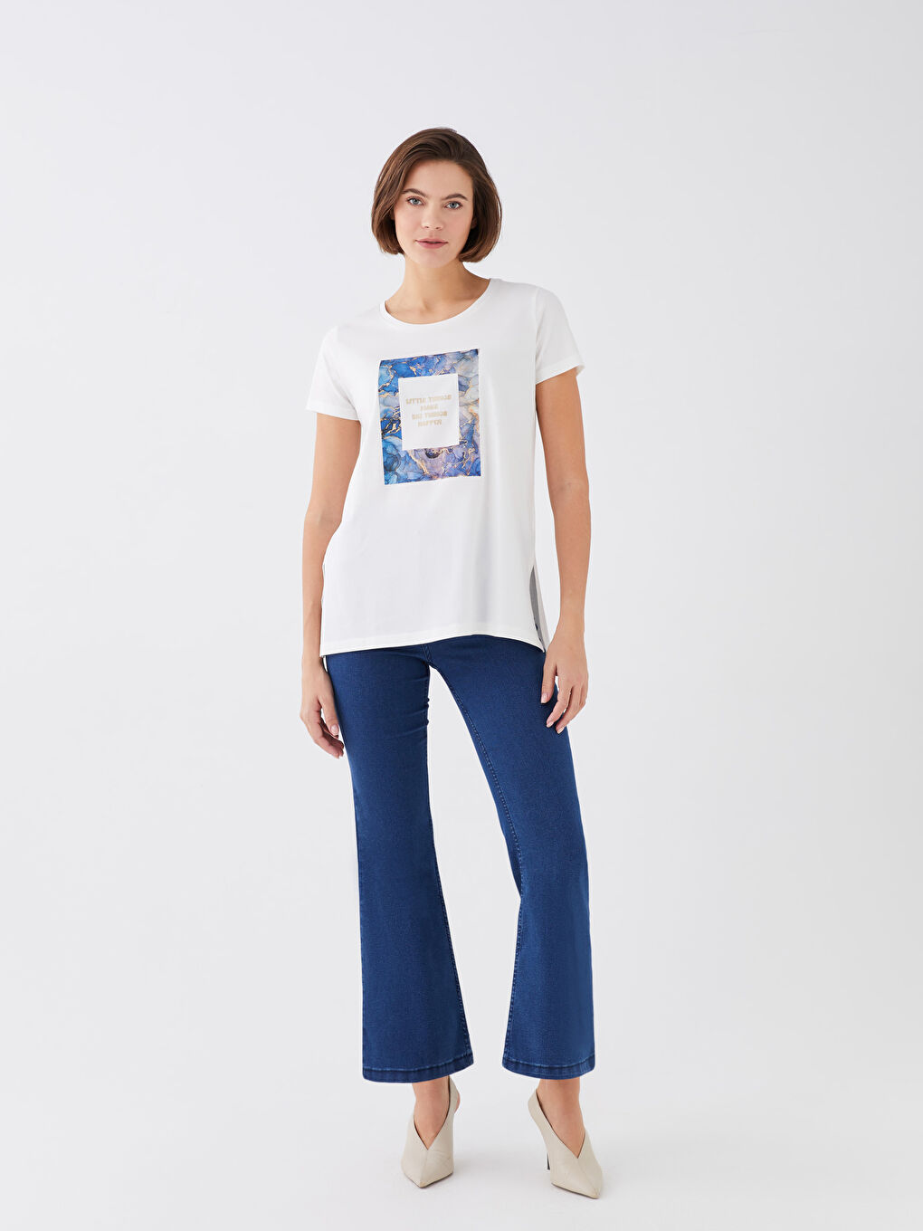 Ekru Bisiklet Yaka Baskılı Kısa Kollu Kadın Tişört-1