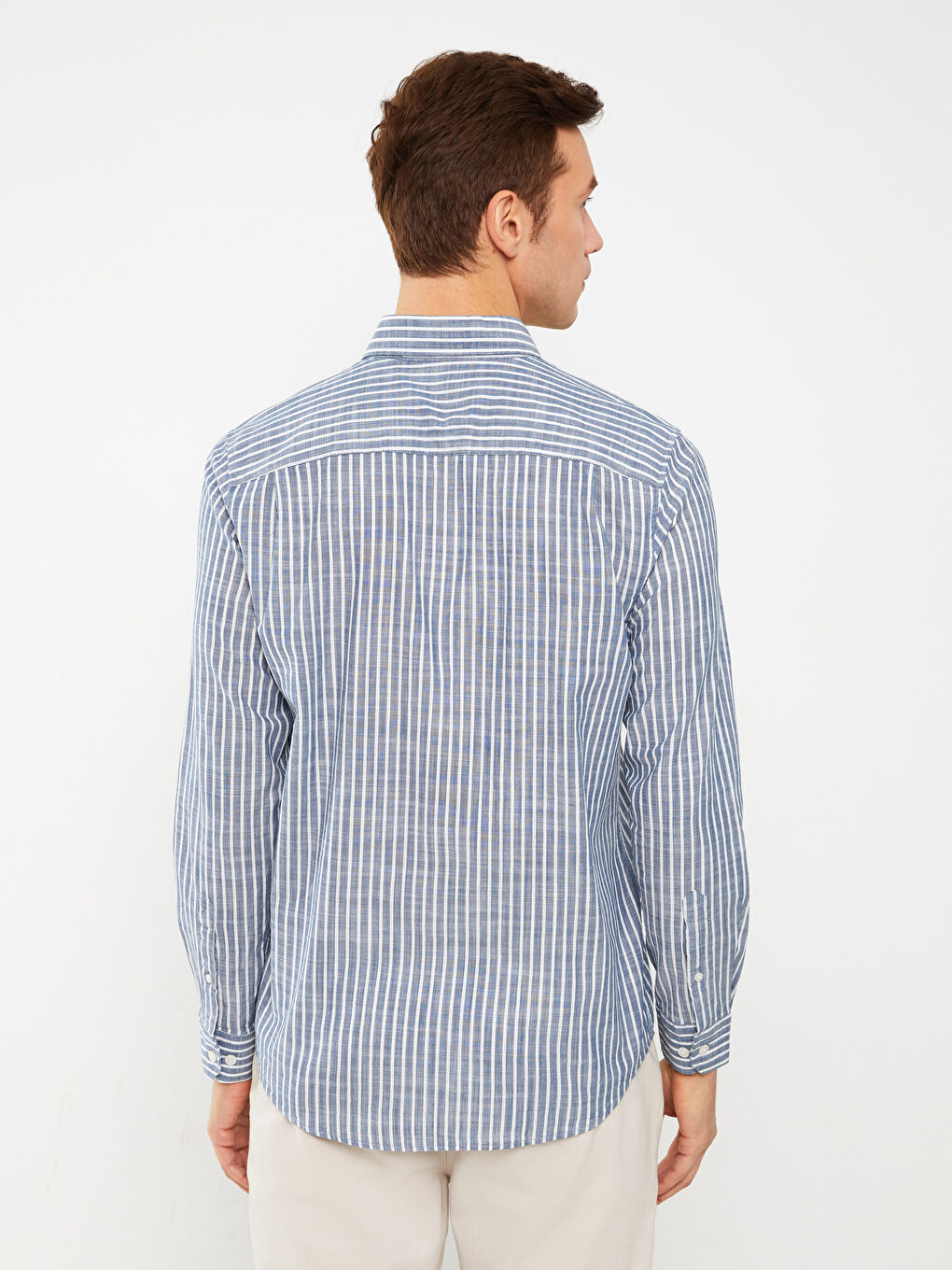 قميص رجالي بوبلين مخطط بأكمام طويلة وقصة عادية-4