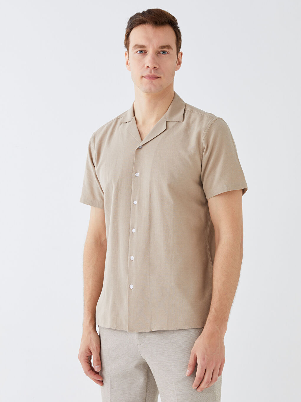 Bej Regular Fit Kısa Kollu Erkek Gömlek