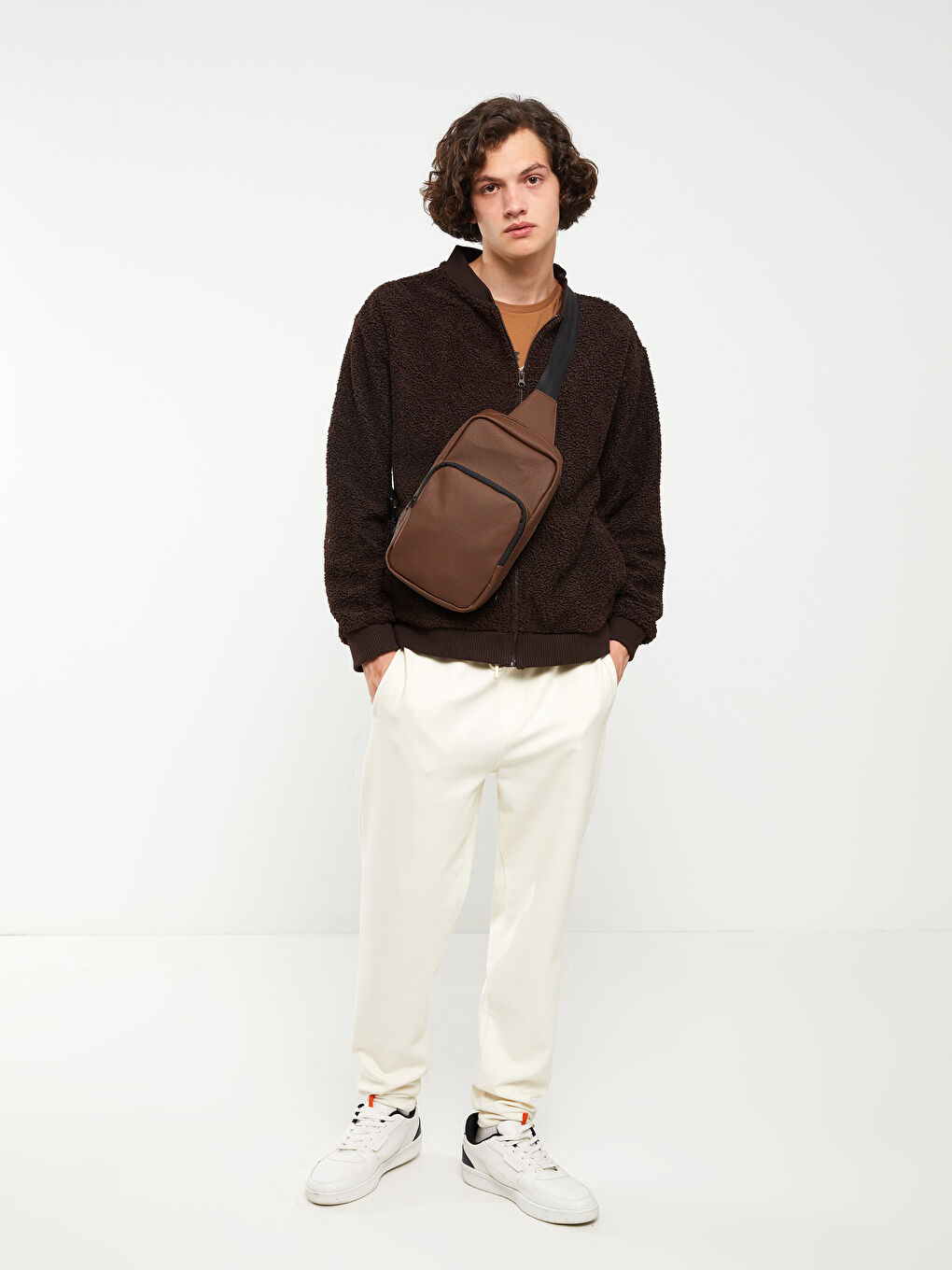 Сумка-Слинг Мужская из Искусственной Кожи-1