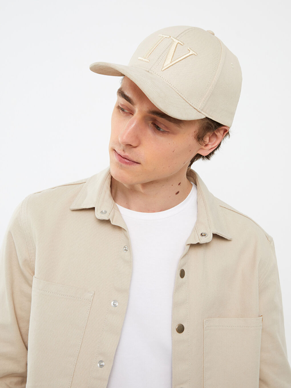 Kahverengi Nakışlı Erkek Kep Şapka