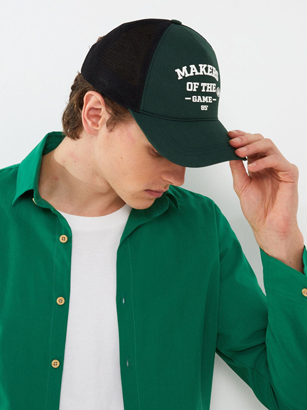 قبعة مطرزة للرجال