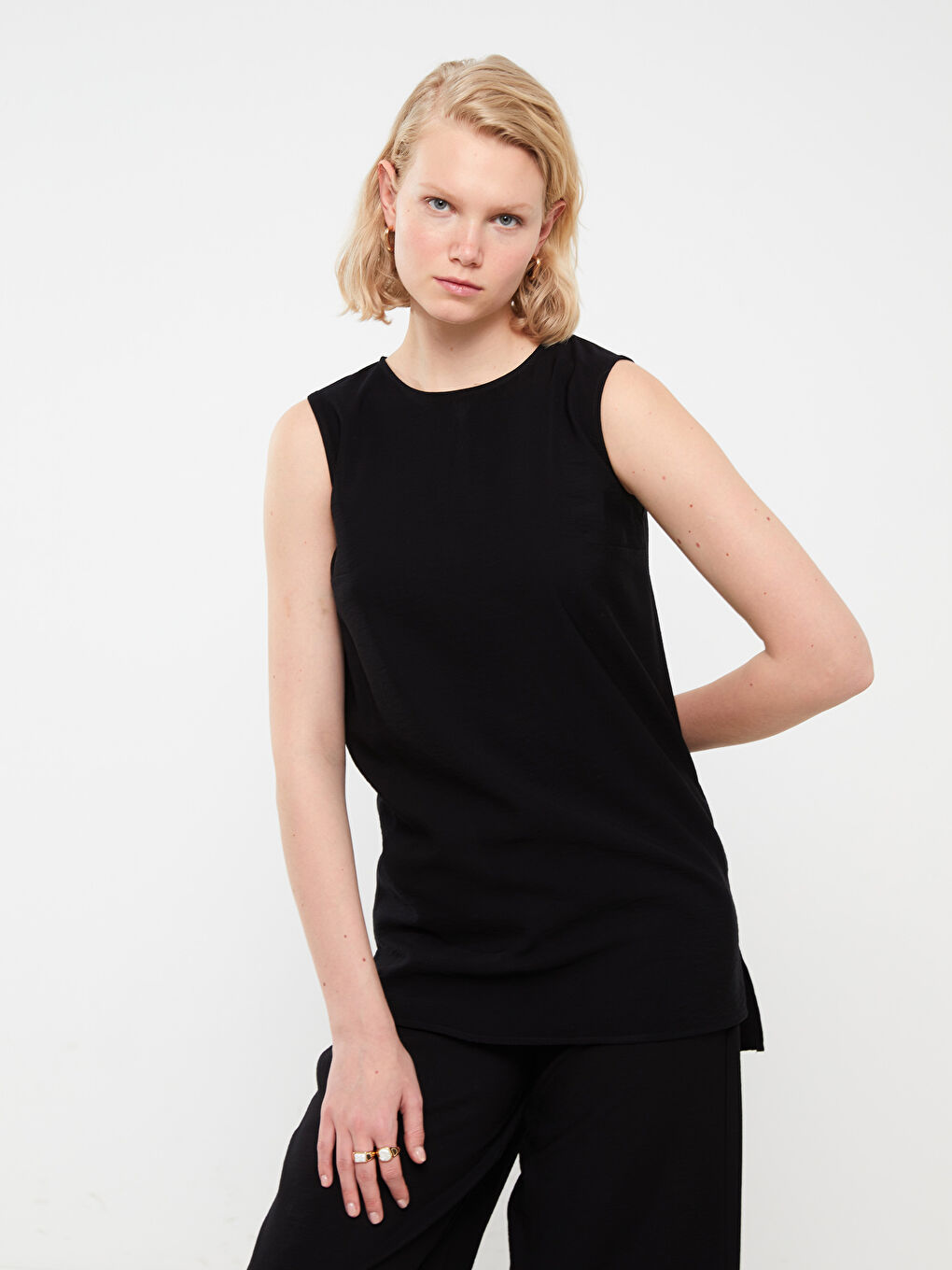 Women's Crew Neck Plain Tunic