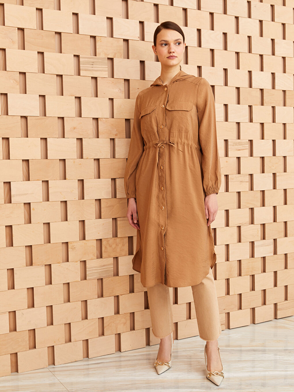 Kahverengi Kapüşonlu Düz Uzun Kollu Kadın Tunik