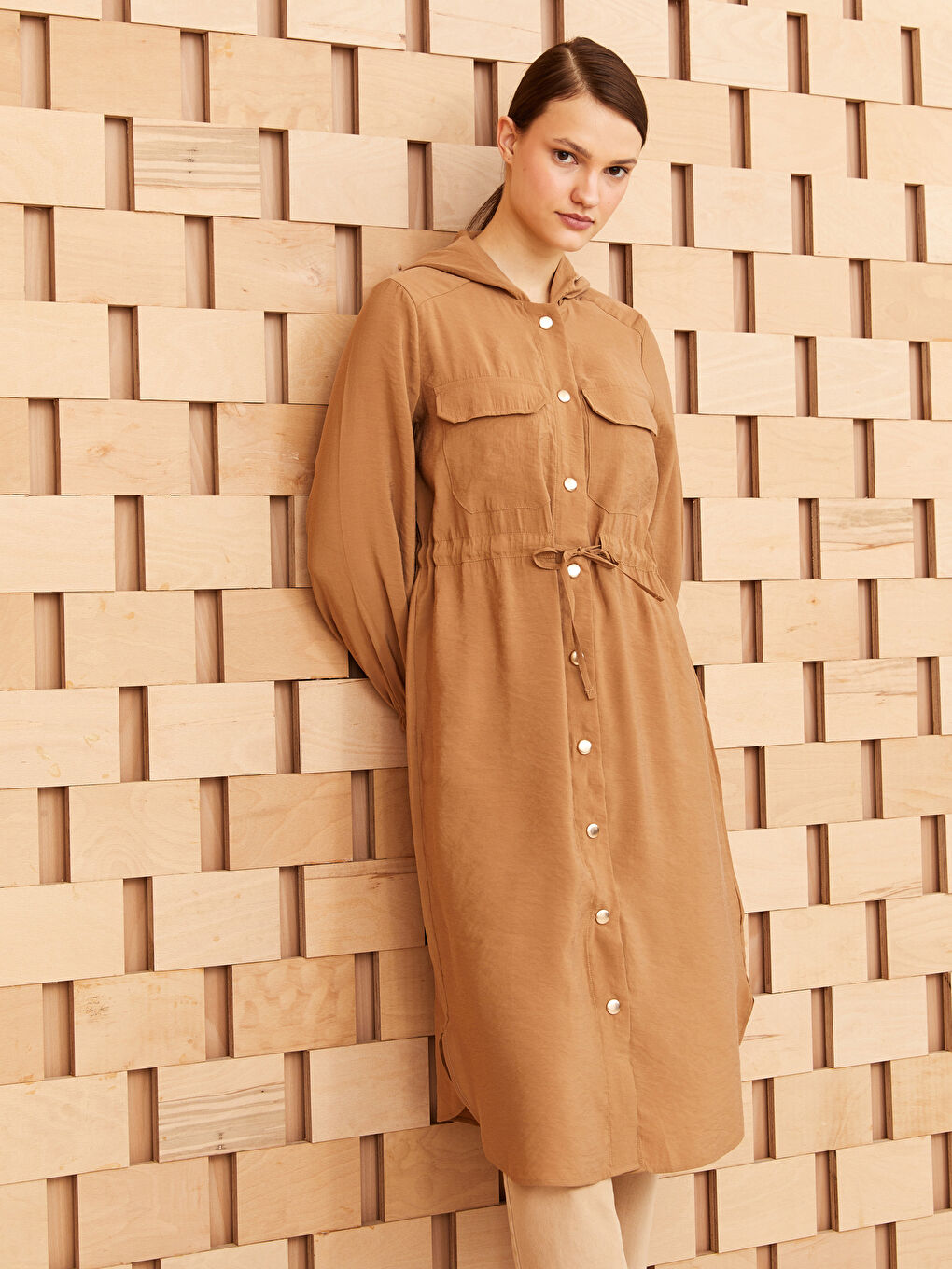 Kahverengi Kapüşonlu Düz Uzun Kollu Kadın Tunik-2