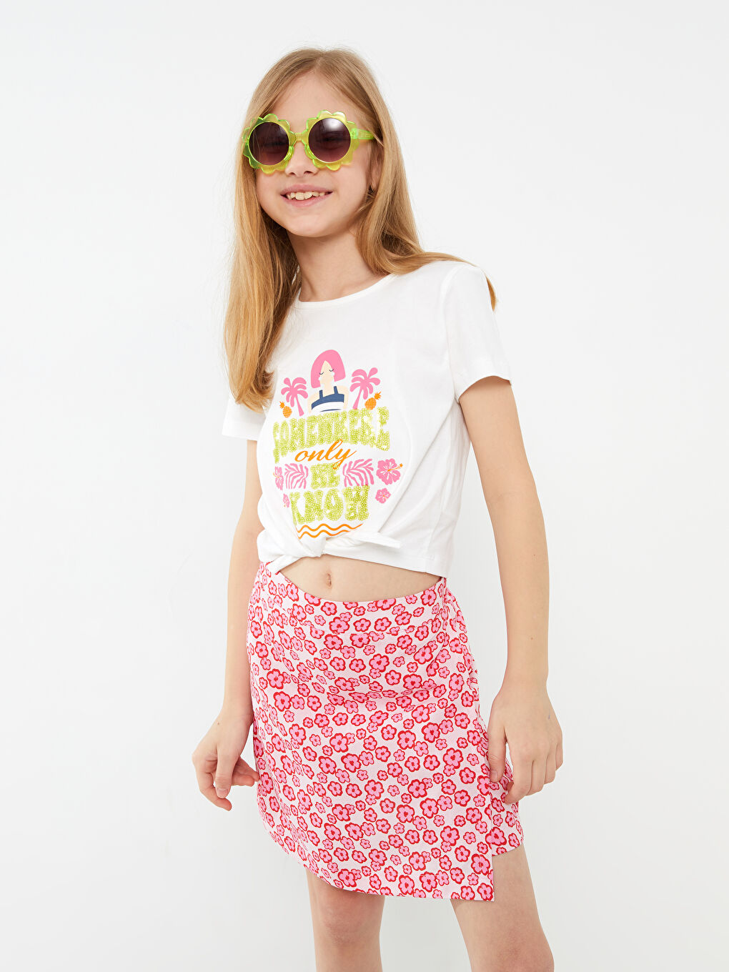 Ekru Bisiklet Yaka Baskılı Kısa Kollu Kız Çocuk Tişört-1