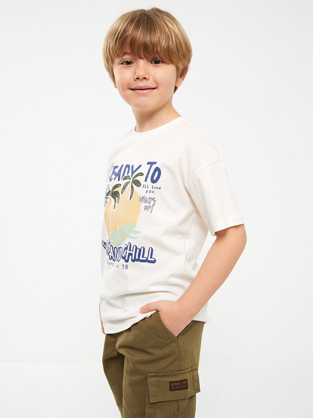 Ekru Rahat Kalıp Bisiklet Yaka Baskılı Erkek Çocuk Tişört-2