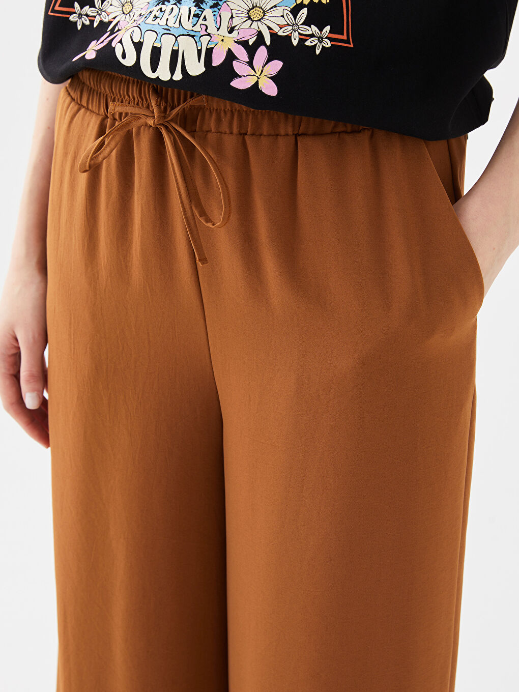 Women Flat Capri With Elastic Waist -S3BQ70Z8-R1N