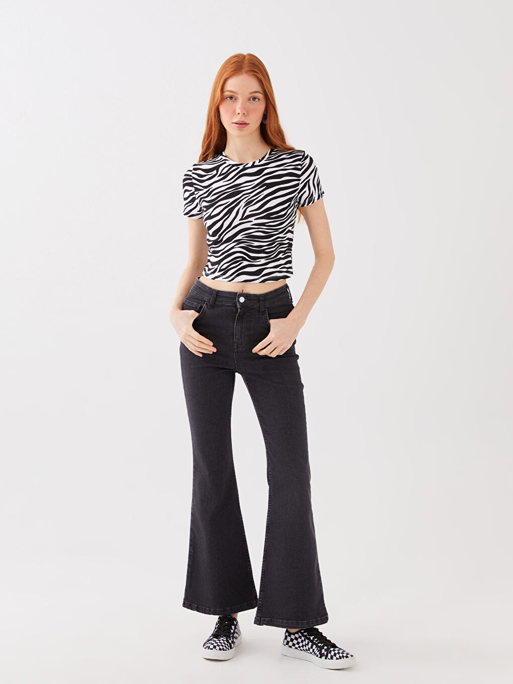 LCW Vision Rundhalsausschnitt Bedruckt Kurzarm Crop für Damen -S3BQ80Z8-LQJ