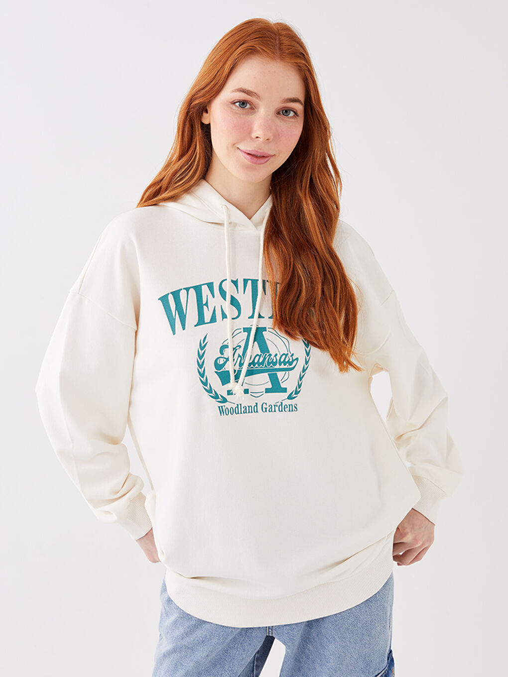 Худи Женское Оверсайз С Длинным Рукавом И Принтом-1