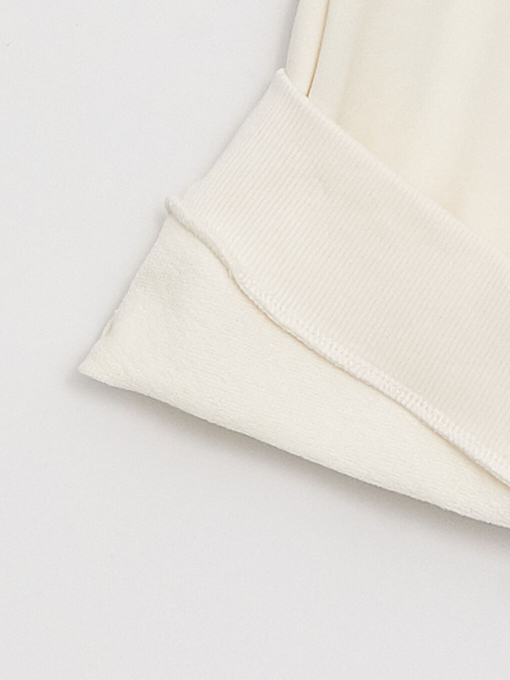 Худи Женское Оверсайз С Длинным Рукавом И Принтом-7