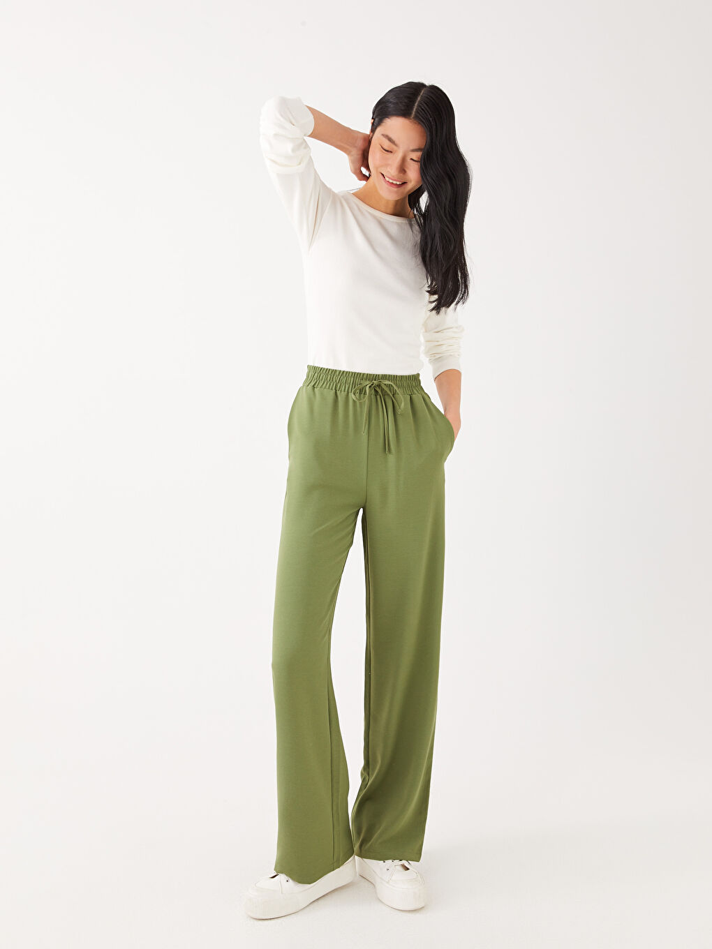 LCW Vision Women's Elastic Waist Relaxed Fit Regular Trousers -S3BQ88Z8-H8M