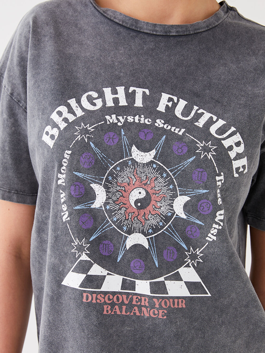 【MODERNIF】Limited Printed Short Sleeve T-shirt BMN3S05962.png?v=1741637094&