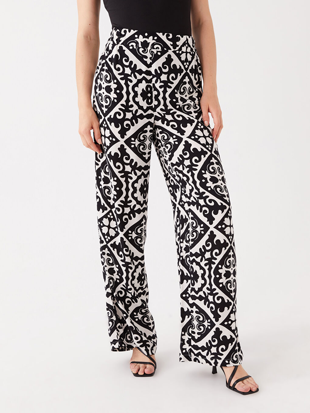 Siyah Kadın Beli Lastikli Desenli Palazzo Pantolon-3