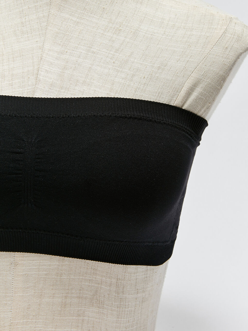 Non-Wired Non Padded Seamless Strapless Bra-2