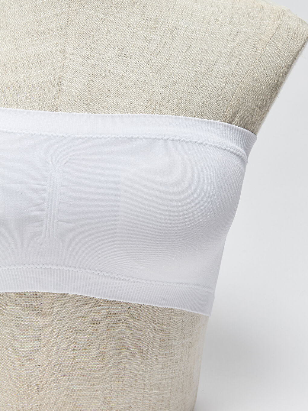 Non-Wired Non Padded Seamless Strapless Bra-2