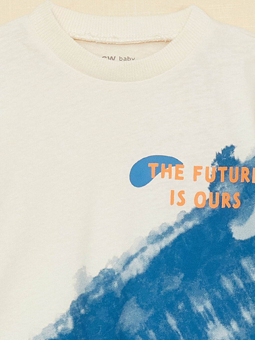 تيشيرت بأكمام قصيرة وياقة دائرية مطبوع للأولاد الرضع و بنطلون رياضي - طقم من قطعتين-6