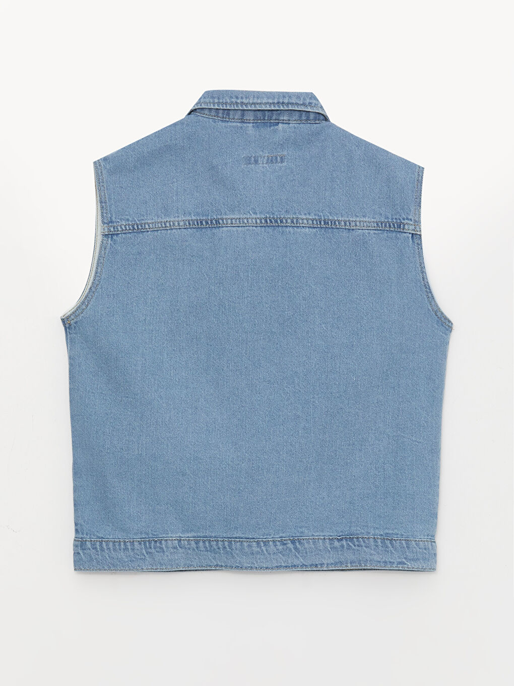 Базовый джинсовый жилет для мальчика-1