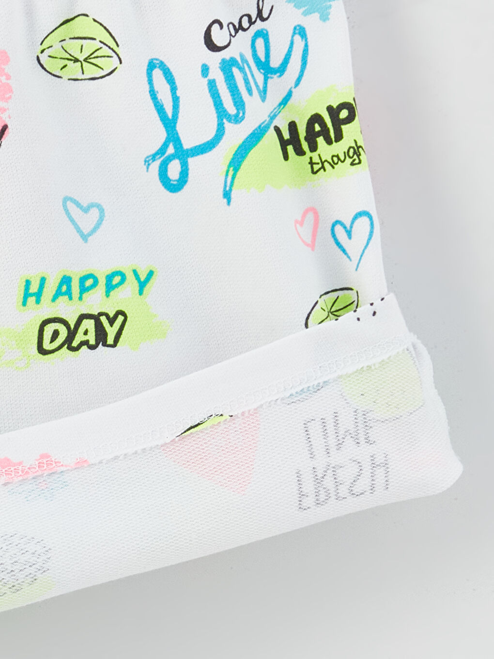 Beyaz Beli Lastikli Baskılı Kız Çocuk Şort-2