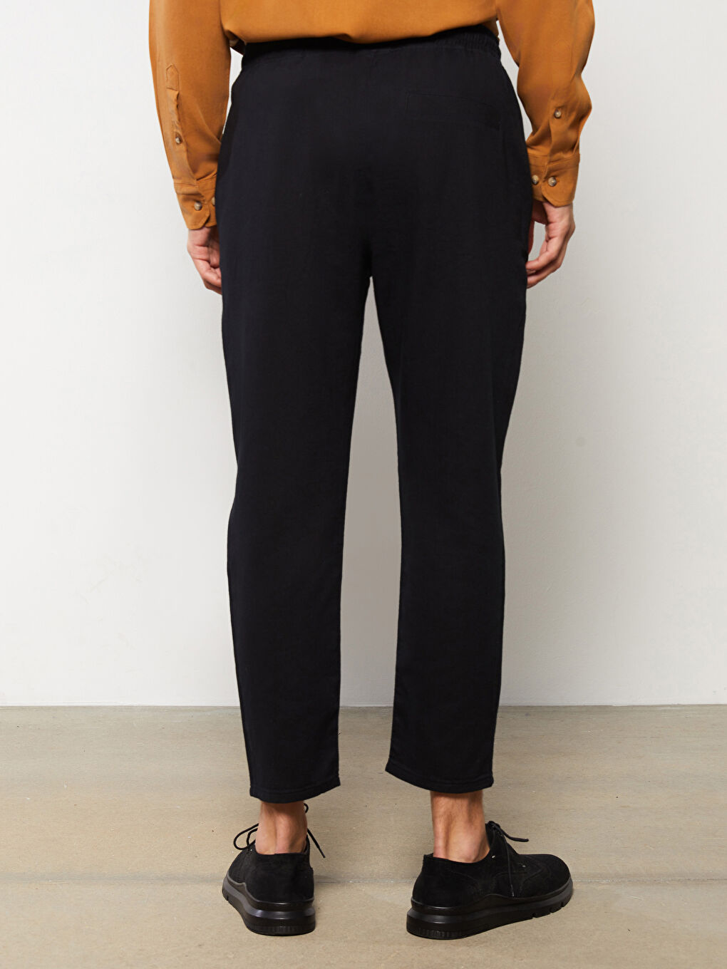 Siyah Standart Kalıp Erkek Pantolon-4