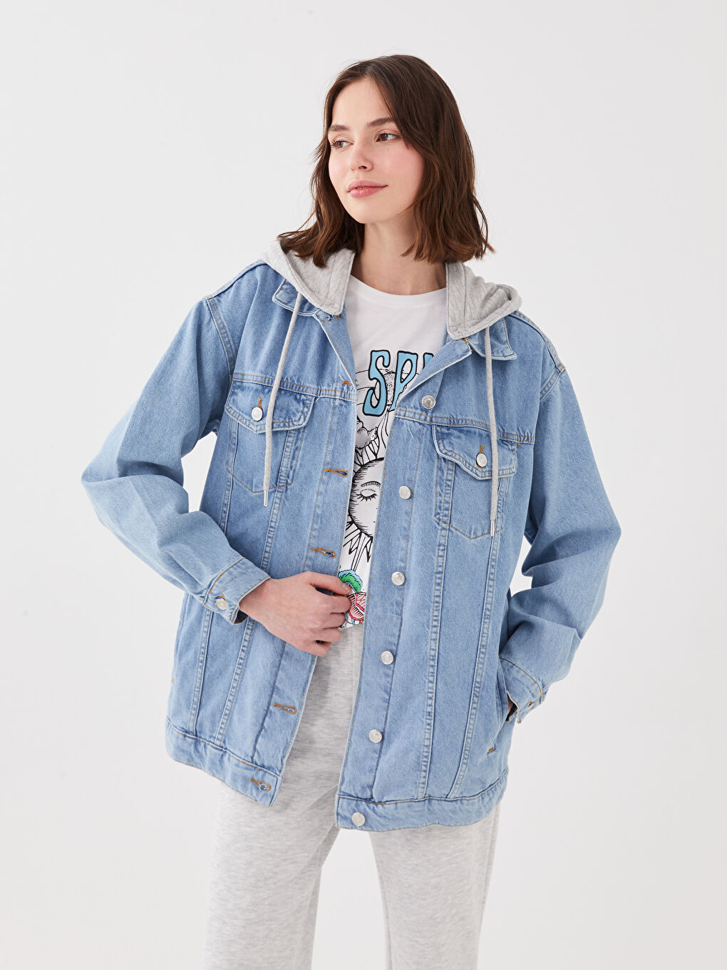Veste en Jean à Capuche Régulière à Manches Longues pour Femmes-2