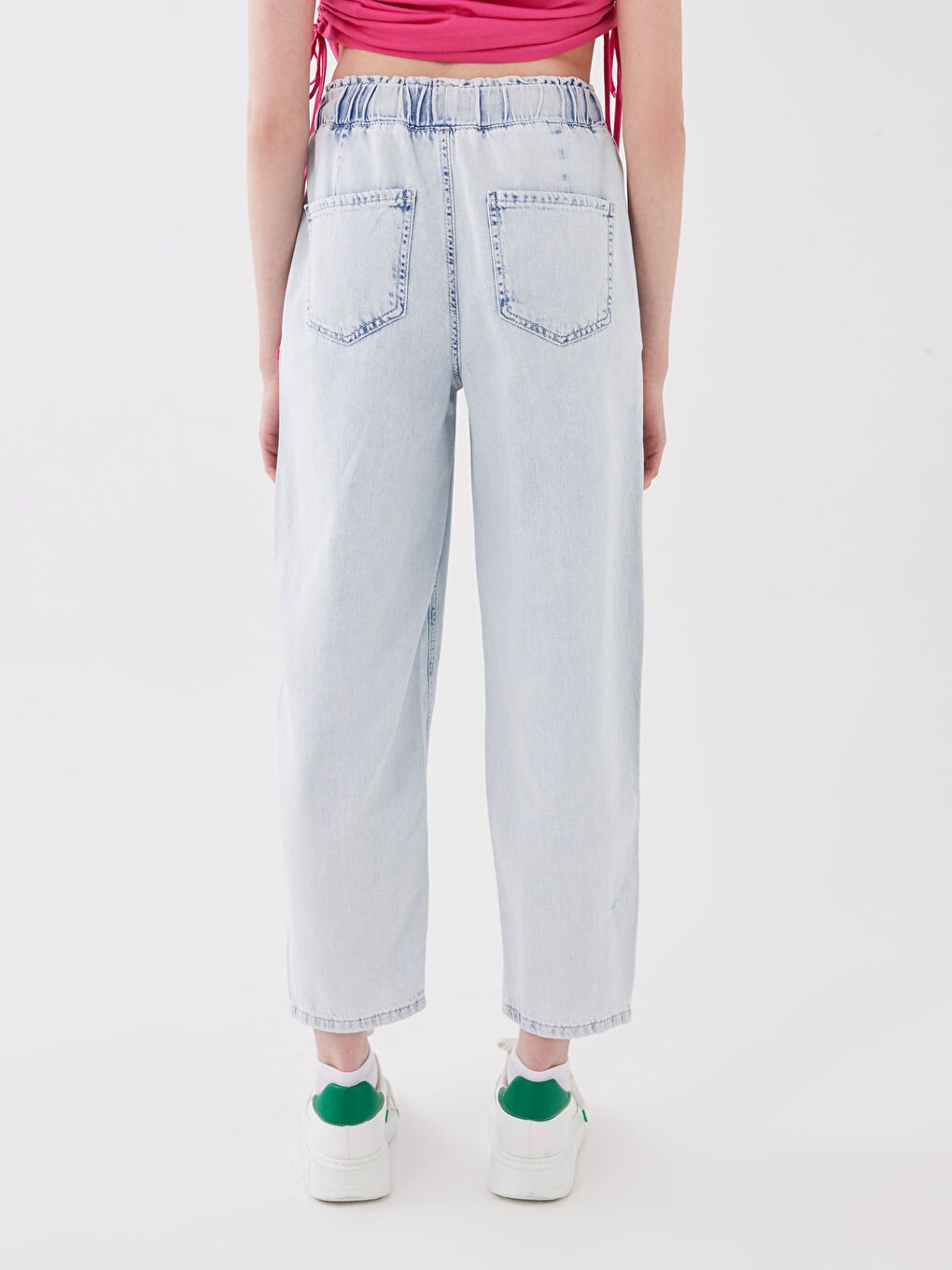 Women's Elastic Waist Slouchy Straight Jeans-3