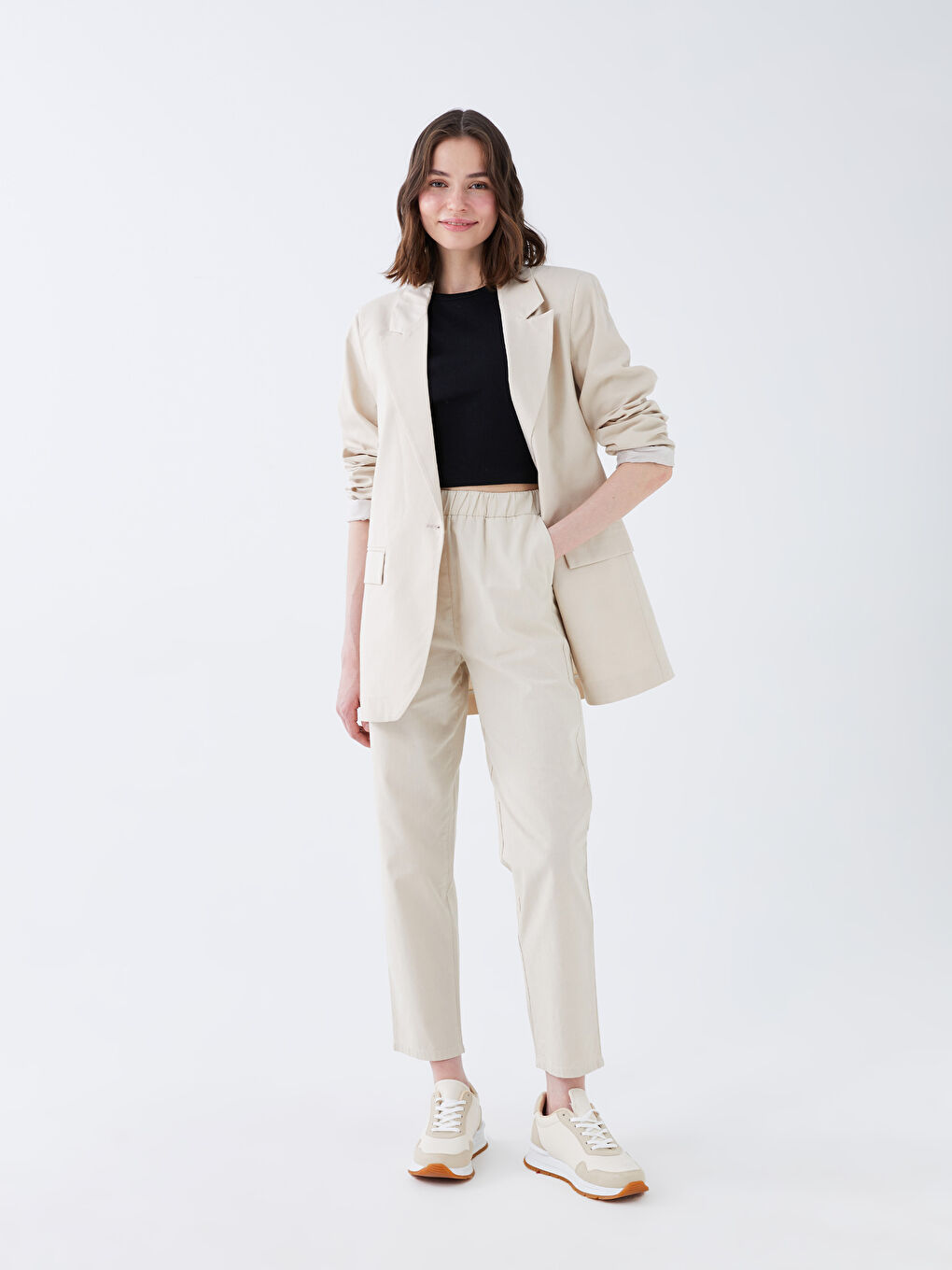 Bej Havuç Kesim Düz Keten Kadın Pantolon-1
