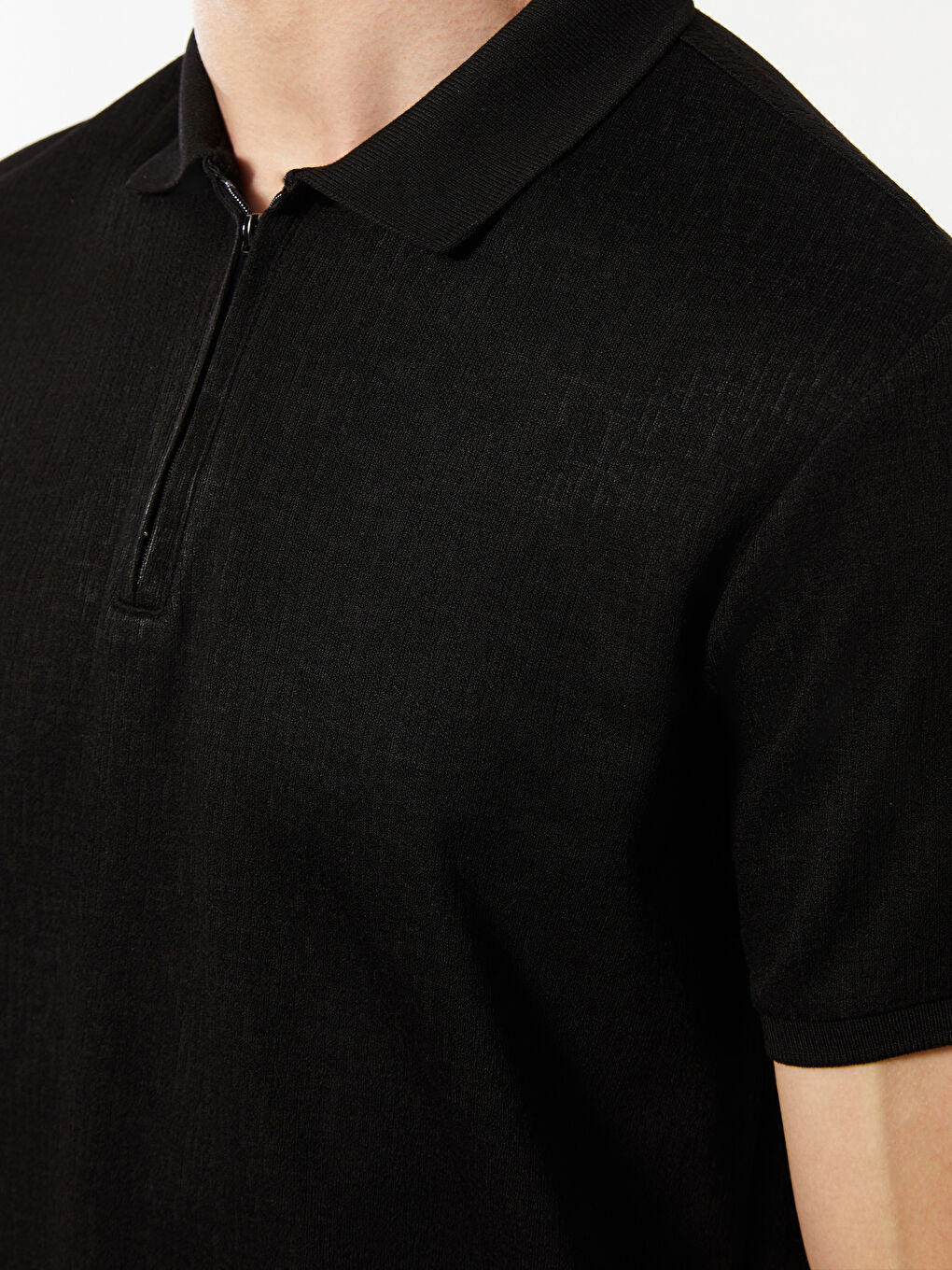 Siyah Polo Yaka Kısa Kollu Erkek Tişört-2
