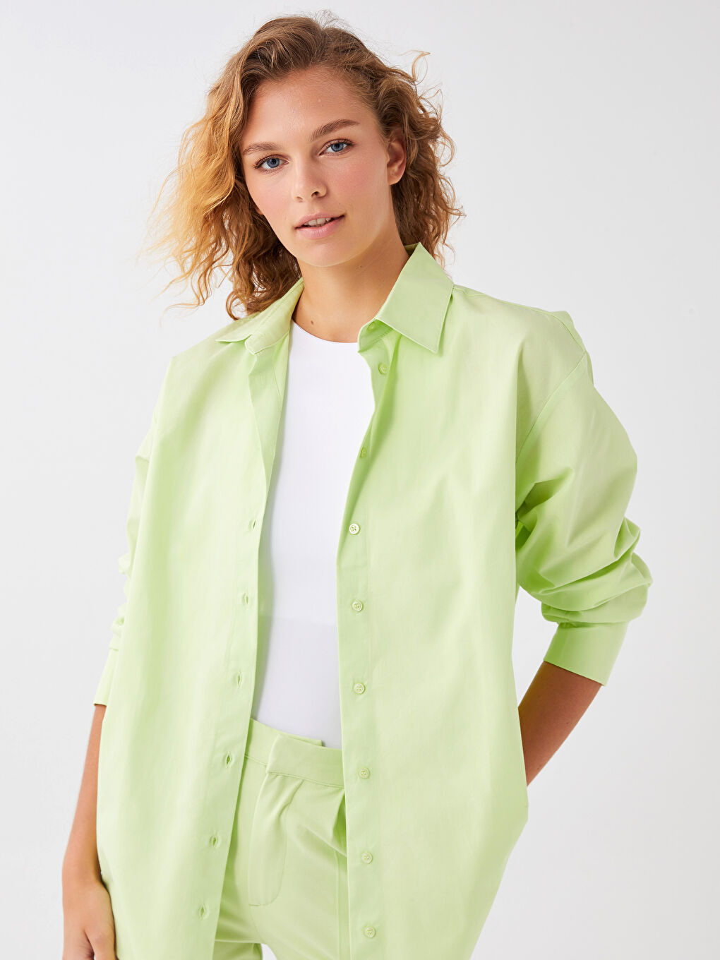 Поплиновая рубашка для женщин-1