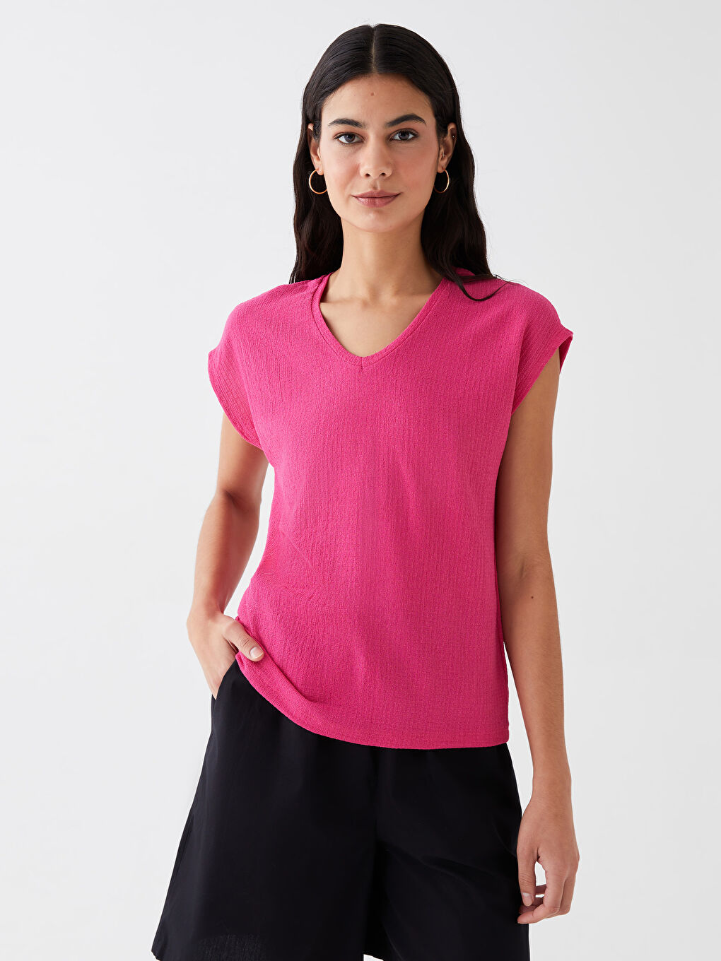 Fuşya V Yaka Düz Kısa Kollu Kadın Tişört